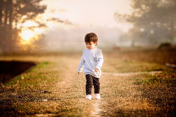 Cô bé 3 tuổi cực đáng yêu qua ống kính của bố ảnh 7