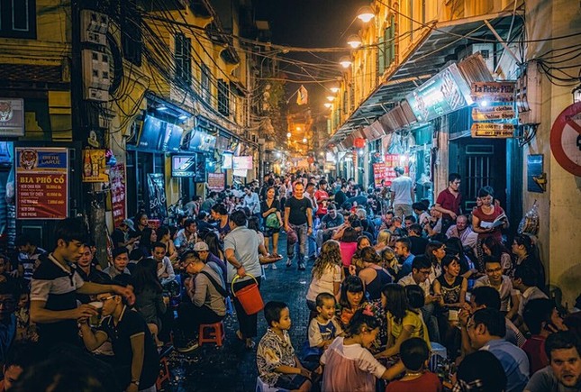 Hà Nội, TP.HCM và các khu du lịch lớn không còn bị 'cấm thức đêm' ảnh 1
