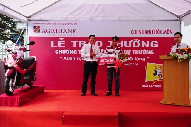 Agribank Long An huy động vốn hơn 16.500 tỷ đồng ảnh 2