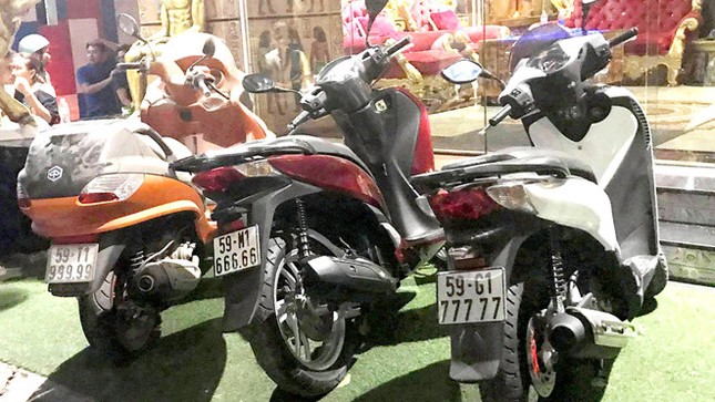 'Đại gia nghiện vàng' Phúc XO có thực sự giàu? ảnh 2
