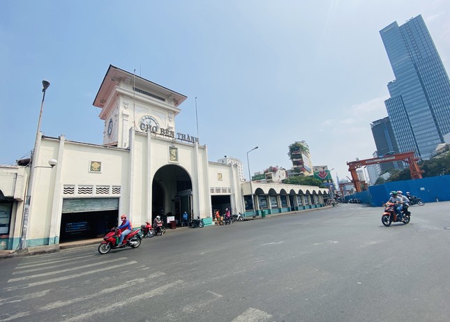 TPHCM đề xuất cách ly xã hội đến ngày 30/4 ảnh 2