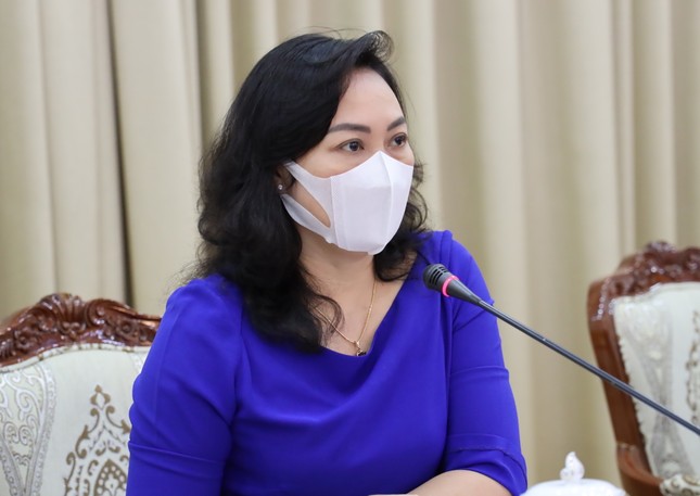 Dịch COVID-19 trở lại, TPHCM có hơn 270.000 công nhân không về quê ăn Tết ảnh 1