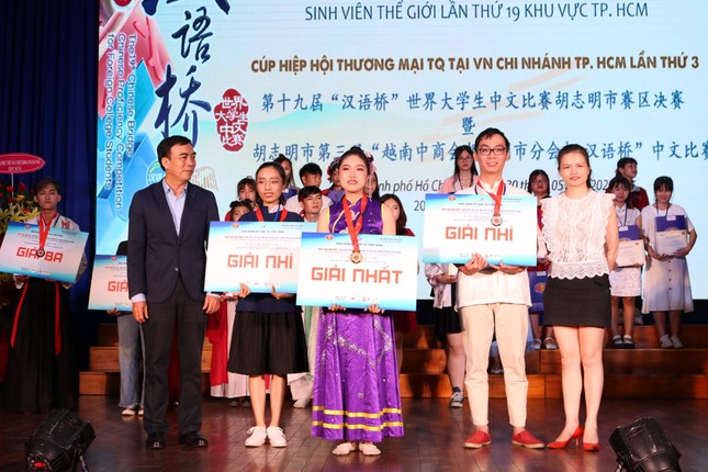 Chung kết cuộc thi tiếng Trung “Nhịp cầu Hán ngữ” ảnh 1