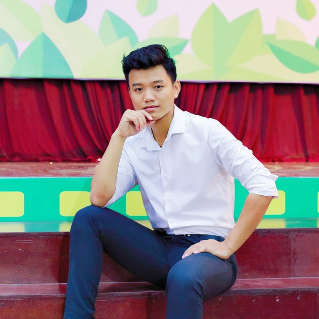 Hồ Trà Phal - anh chàng đa năng ở Học viện Thanh thiếu niên Việt Nam ảnh 1