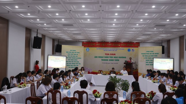 Nâng cao “văn hóa thưởng thức” cho sinh viên ảnh 1