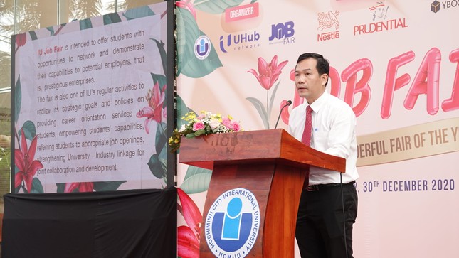 Sôi động “Ngày hội việc làm – Job Fair 2020“ ảnh 2