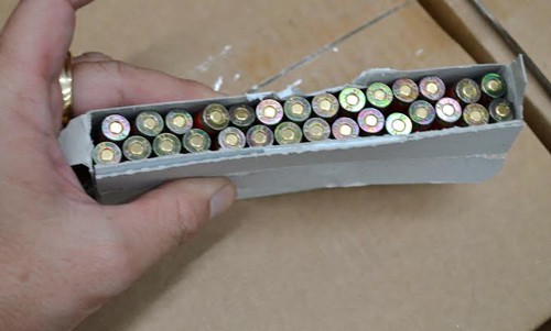 Tịch thu 150.000 viên đạn 'gửi nhầm' vào Việt Nam ảnh 1