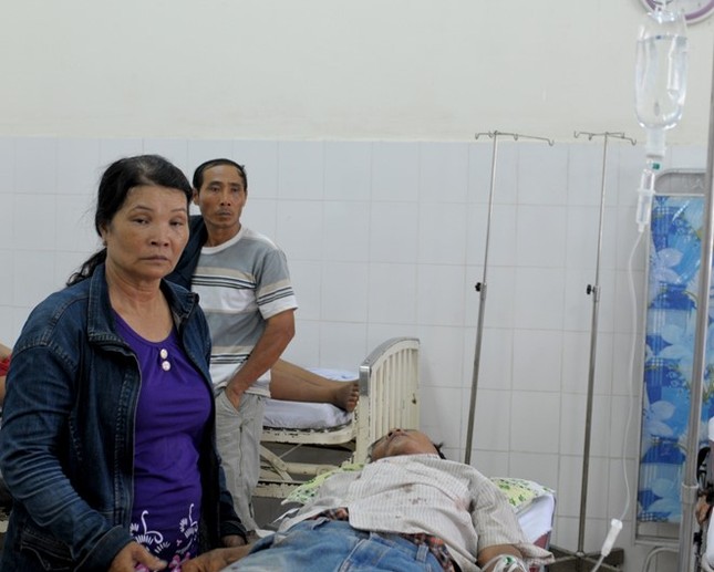 Gia đình anh em đánh nhau tranh lối đi, 7 người bị thương ảnh 1