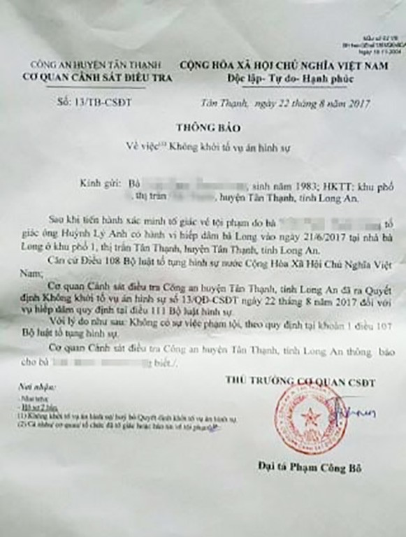 Không khởi tố vụ bà mẹ bị kề dao vào cổ hiếp dâm 2 lần ảnh 1