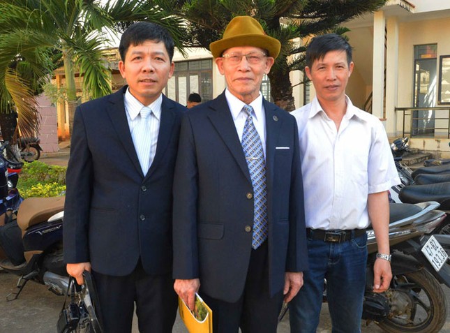 Công an tỉnh xin lỗi người kêu oan suốt 33 năm ảnh 1
