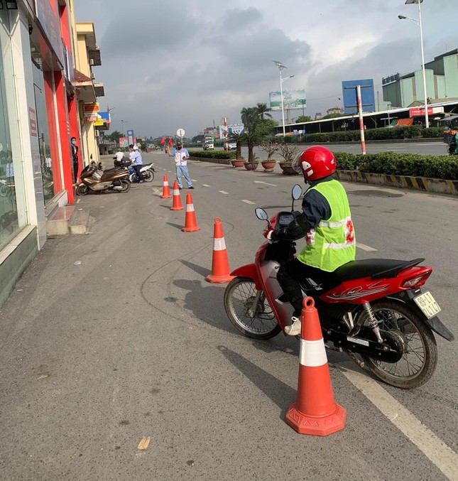 Head Tiến Cường 'Tập huấn kiến thức và kỹ năng Lái xe an toàn' cho người dân ảnh 4