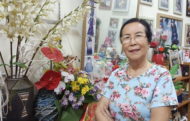 ‘Bà giáo’ tuổi 80 ở Hà Nội bật khóc vì hành động của một học sinh ảnh 1