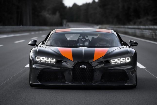 Bugatti Chiron thiết lập kỷ lục tốc độ mới ảnh 4