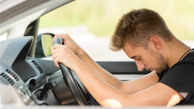 Làm thế nào để tránh ngủ gật sau tay lái? ảnh 2