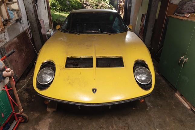 Siêu xe Lamborghini Miura gần 50 năm tuổi giá gần 1,6 triệu USD ảnh 2