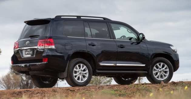 Land Cruiser sắp có thế hệ mới với động cơ V6 3.5L ảnh 1