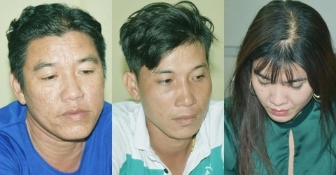 4 kẻ say xỉn hành hung CSGT khi bị kiểm tra nồng độ cồn ảnh 2