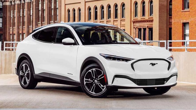 Vì sao Ford khai tử hàng loạt sedan tại thị trường Mỹ? ảnh 1