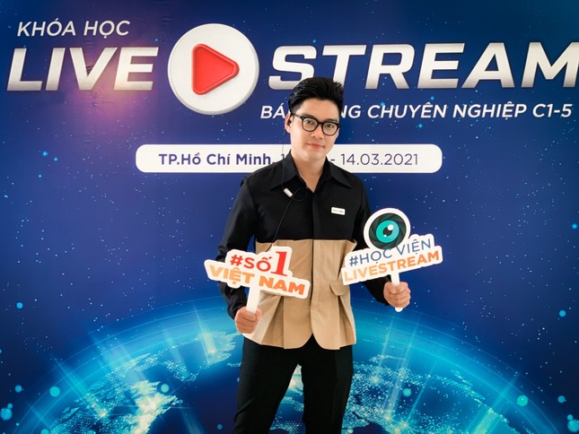 Không giữ làm “của riêng”, MC Minh Trí chia sẻ bí kíp cho ngàn người ảnh 4