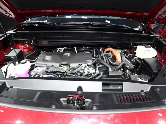 Toyota Crown Kluger chính thức trình làng ảnh 24