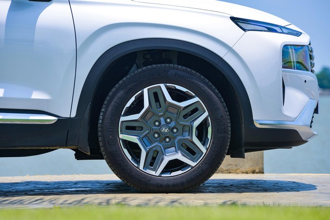 Hyundai Santa Fe 2021 chính thức trình làng thị trường Việt Nam ảnh 8