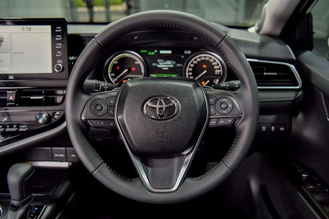 Toyota Camry 2022 ra mắt tại Thái Lan ảnh 14