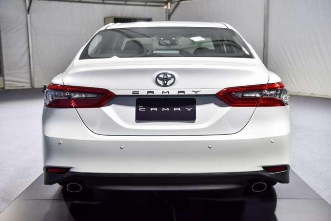 Toyota Camry 2022 ra mắt tại Thái Lan ảnh 6