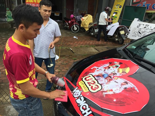 Quê nhà trung vệ Tiến Dũng rực cờ đỏ trước bán kết Việt Nam - Hàn Quốc ảnh 1