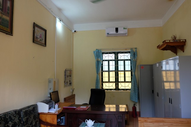 Đột nhập căn phòng đặc biệt chứa đề thi, bài thi ảnh 2