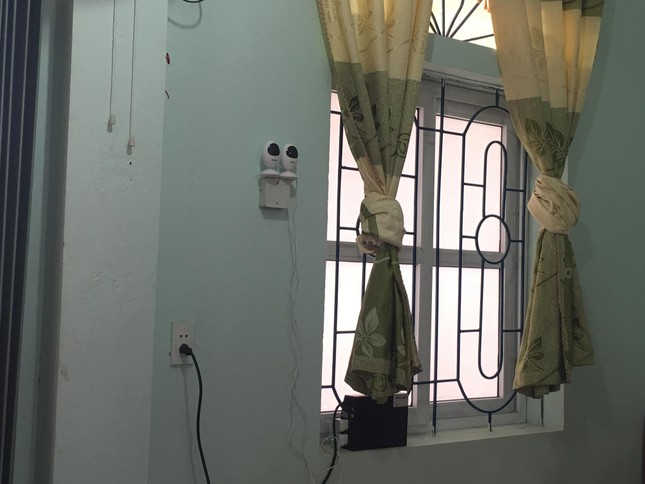 Đột nhập căn phòng đặc biệt chứa đề thi, bài thi ảnh 6