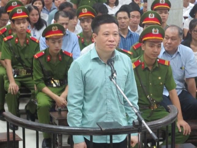 Hà Văn Thắm: Tôi không giúp người khác chiếm đoạt tiền của mình ảnh 1