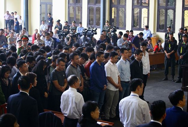 Cựu tướng Phan Văn Vĩnh, Nguyễn Thanh Hóa không kháng cáo ảnh 1