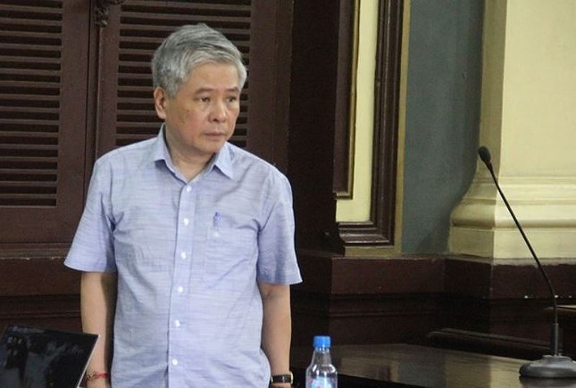 Điểm lại những phiên tòa 'dậy sóng' trong năm 2018 ảnh 5