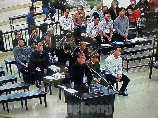 Cựu chủ tịch Đà Nẵng Văn Hữu Chiến nói không quen Vũ 'nhôm' ảnh 2
