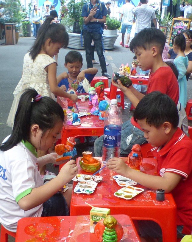 Trên 300 trẻ Mái ấm tình thương tham gia 'Ngày hội đọc sách' hè 2019 ảnh 3