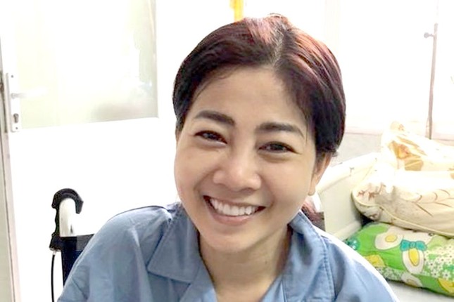 Bác sỹ kể quá trình điều trị và khâm phục nghị lực của Mai Phương ảnh 2