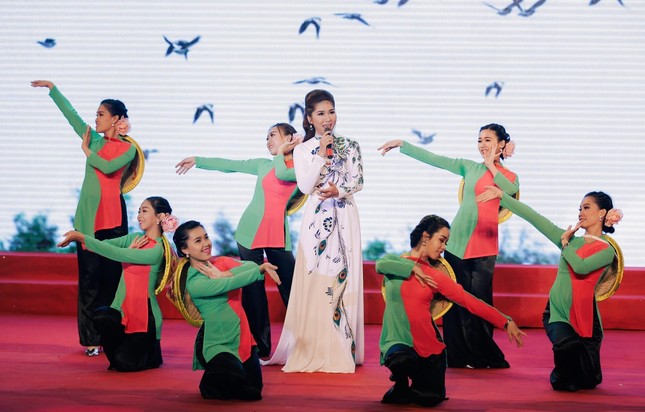 Như Huỳnh: 'Hoa hậu của sân khấu cải lương' và giấc mơ về Thánh đường ảnh 3