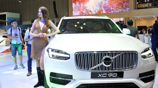 Hàng loạt đại gia ô tô thế giới 'đọ xe' ở Sài Gòn ảnh 1