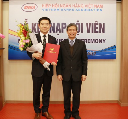 LOTTEFinance chính thức trở thành hội viên Hiệp hội Ngân hàng Việt Nam ảnh 1
