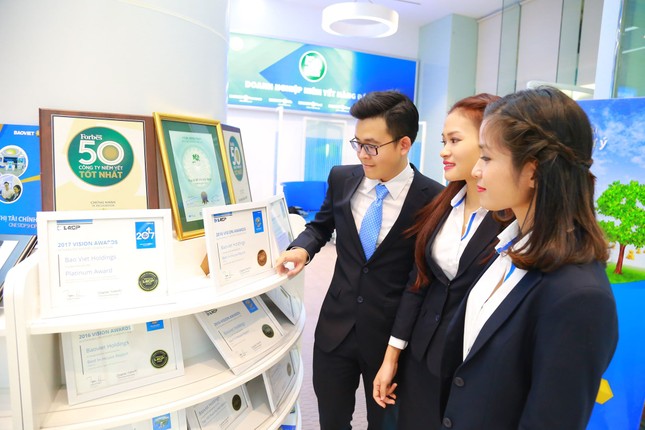 Bảo Việt giữ vững số 1 bảo hiểm nhân thọ và phi nhân thọ ảnh 1