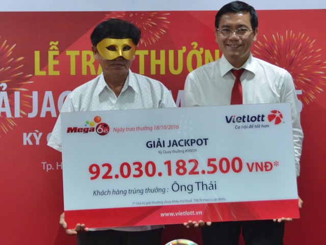 Vì sao hàng loạt tỷ phú Vietlott mới có 3 người lộ diện? ảnh 1