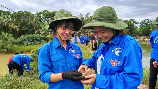 Nữ sinh viên Học viện Nông nghiệp Việt Nam “cháy hết mình” với phong trào tình nguyện ảnh 5