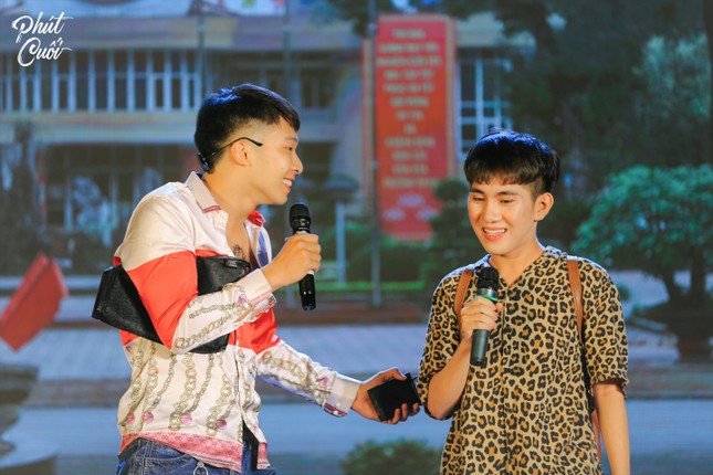 Phút Cuối 2020: Lắng đọng trong từng khoảnh khắc của sinh viên năm cuối trường Báo ảnh 8