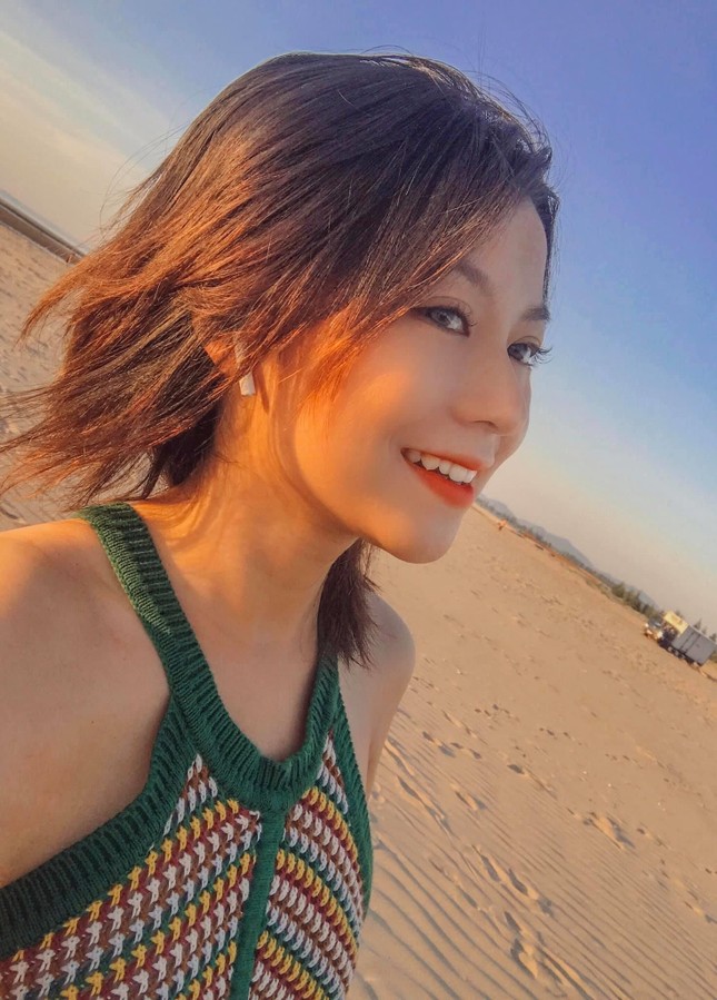 Nhan sắc có thể tàn phai, nhưng tri thức thì luôn còn mãi ảnh 7