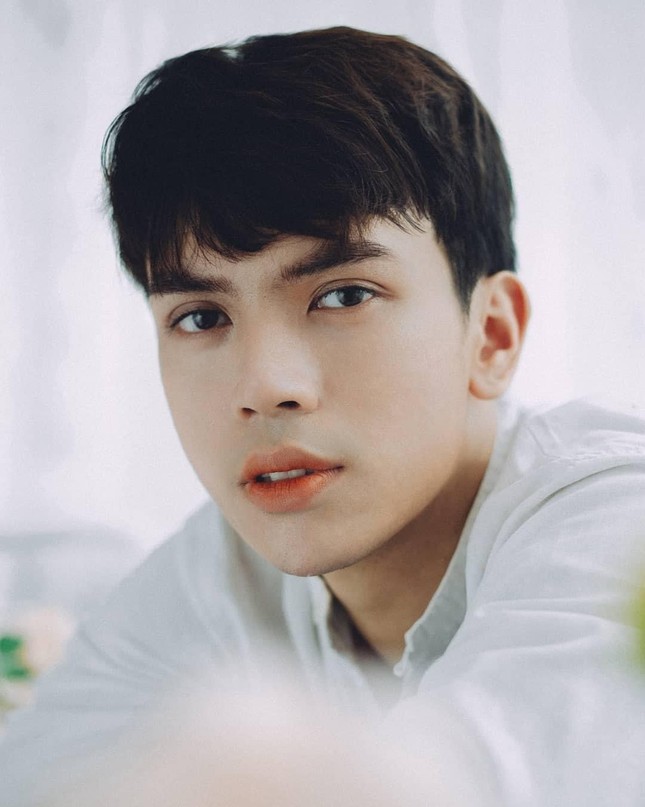 Làm vừa lòng bố mẹ hay theo đuổi ước mơ? ảnh 1