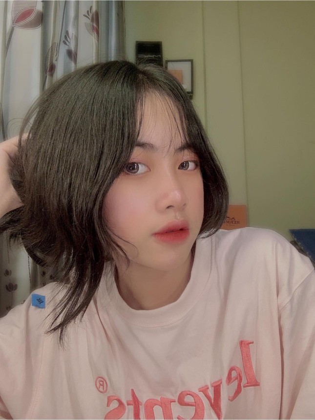 Thiếu nữ Hà Nội 15 tuổi: “Mặc người đời nói ngả nói nghiêng, hãy cứ là chính mình” ảnh 9