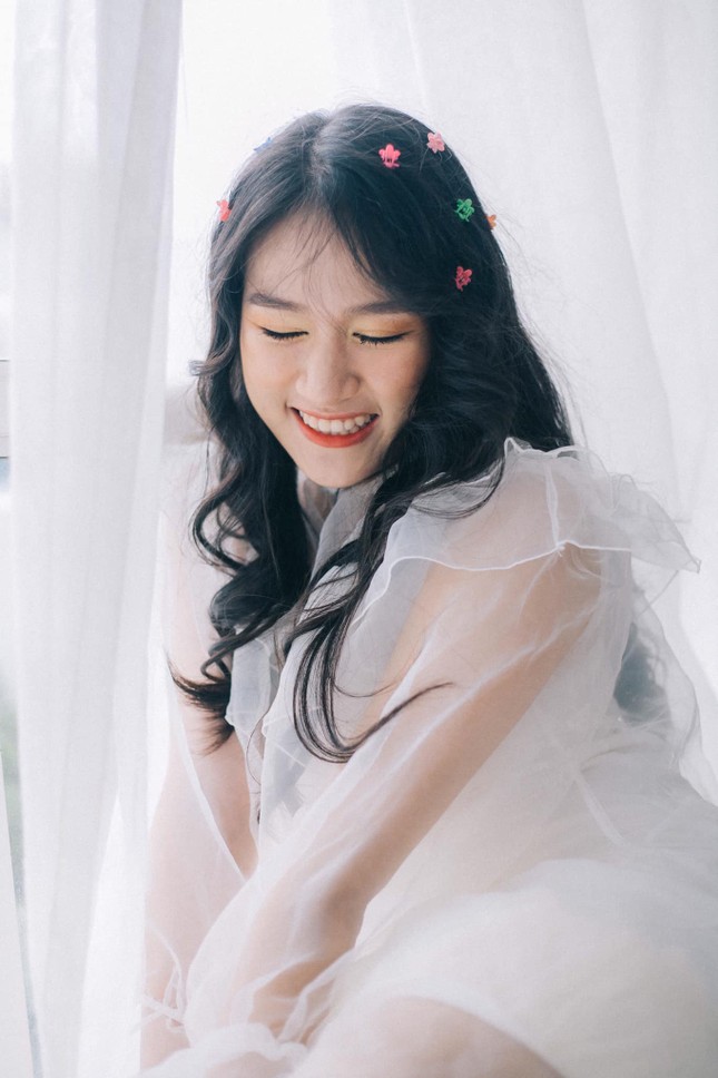 Xao xuyến với nữ sinh viên đa tài, năng động của Học viện Báo chí và Tuyên truyền ảnh 12