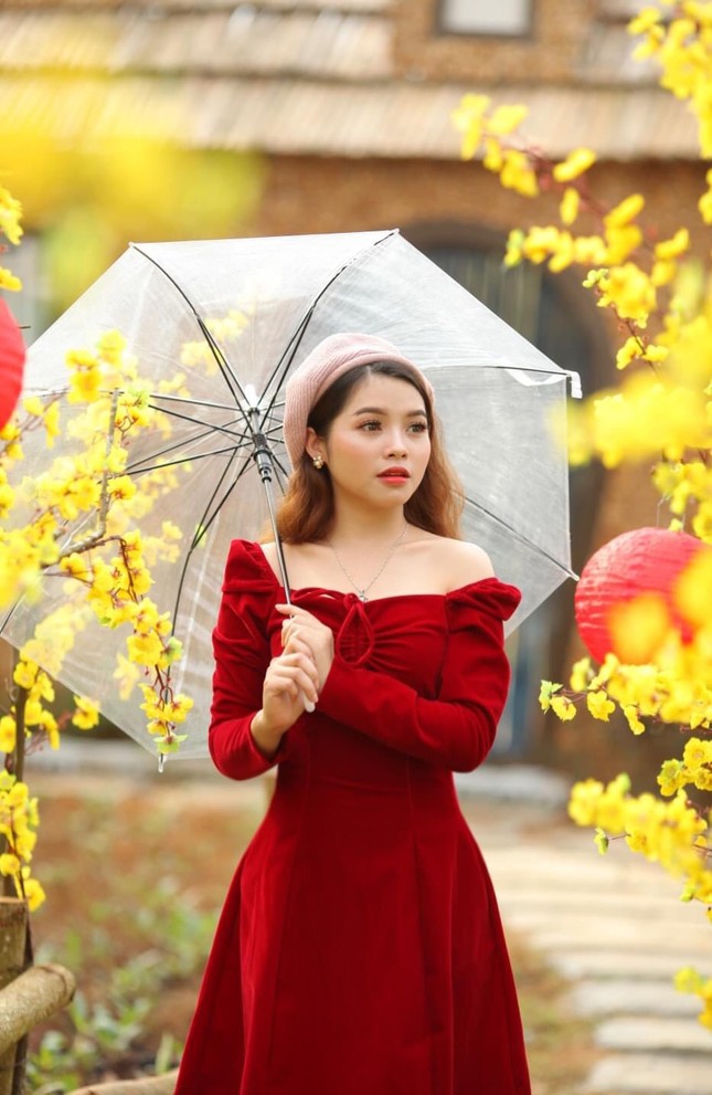 Nữ sinh Y Dược có giọng nói hay nhất Thái Nguyên ảnh 2