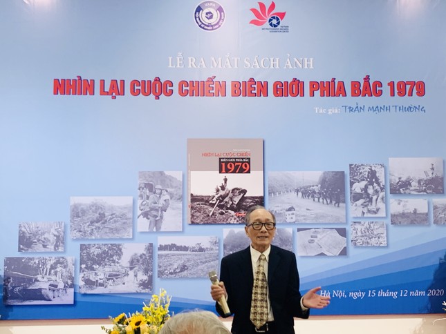Tác giả Trần Mạnh Thường ra mắt cuốn sách “Nhìn lại cuộc chiến biên giới phía Bắc 1979” ảnh 2