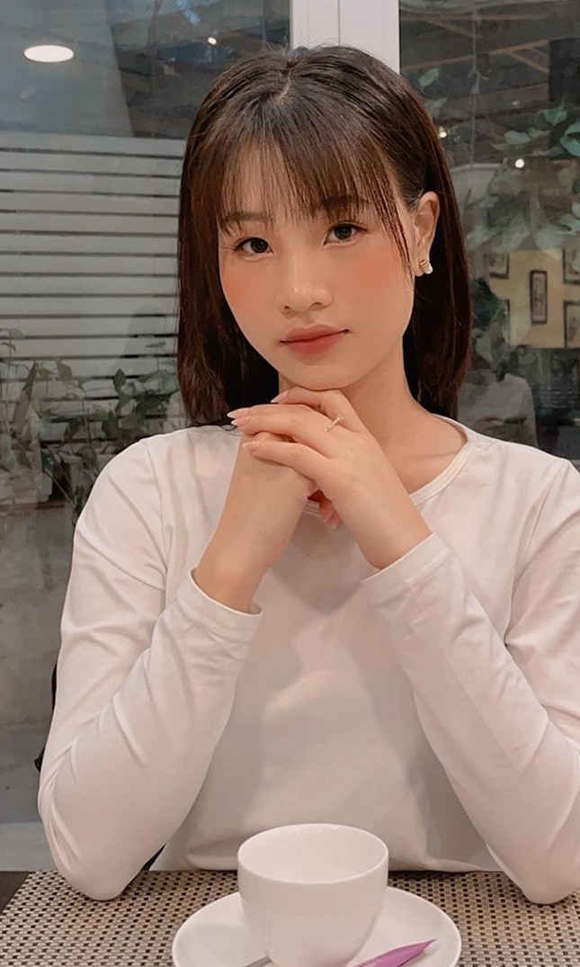 Nữ sinh giỏi xinh của Đại học Vinh có duyên với nước Lào ảnh 8